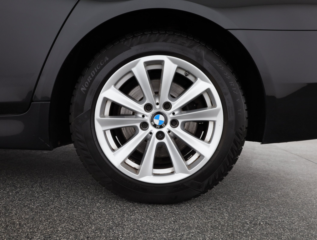 BMW 5