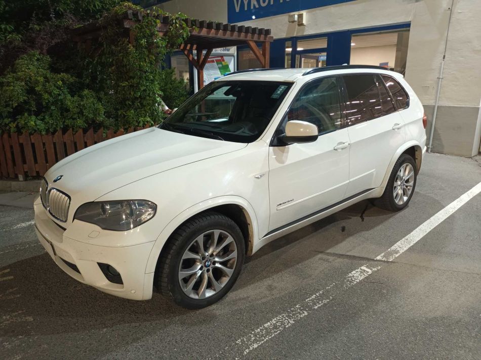 BMW X5 - 2011