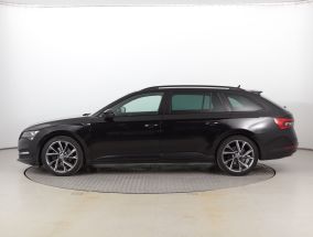 Skoda Superb - 2022