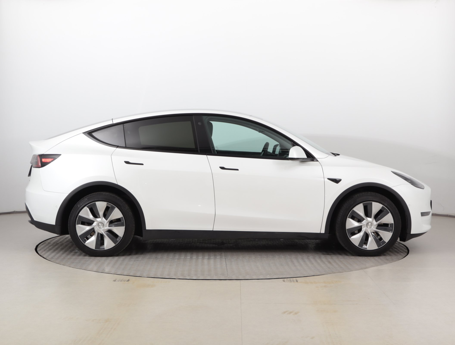 Tesla Model Y - 2022