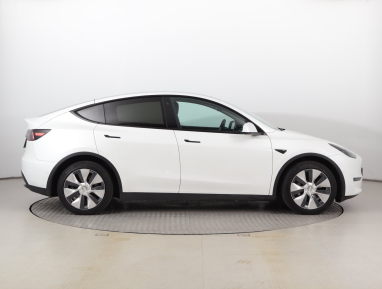 Tesla Model Y - 2022