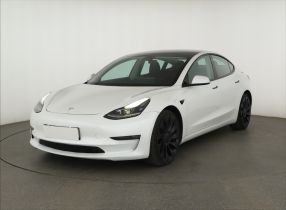 Tesla Model 3 - 2021