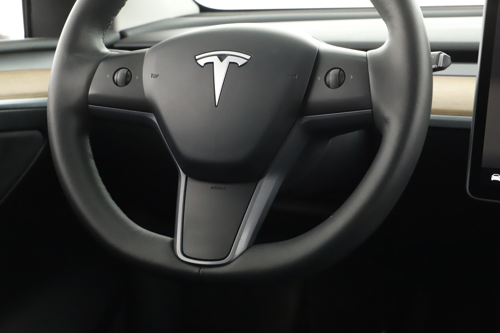 Tesla Model Y - 2022