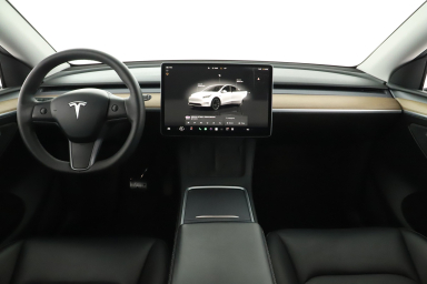 Tesla Model Y - 2022