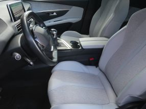 Peugeot 3008 - 2020