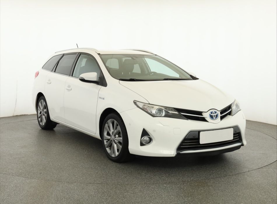 Toyota Auris - 2014