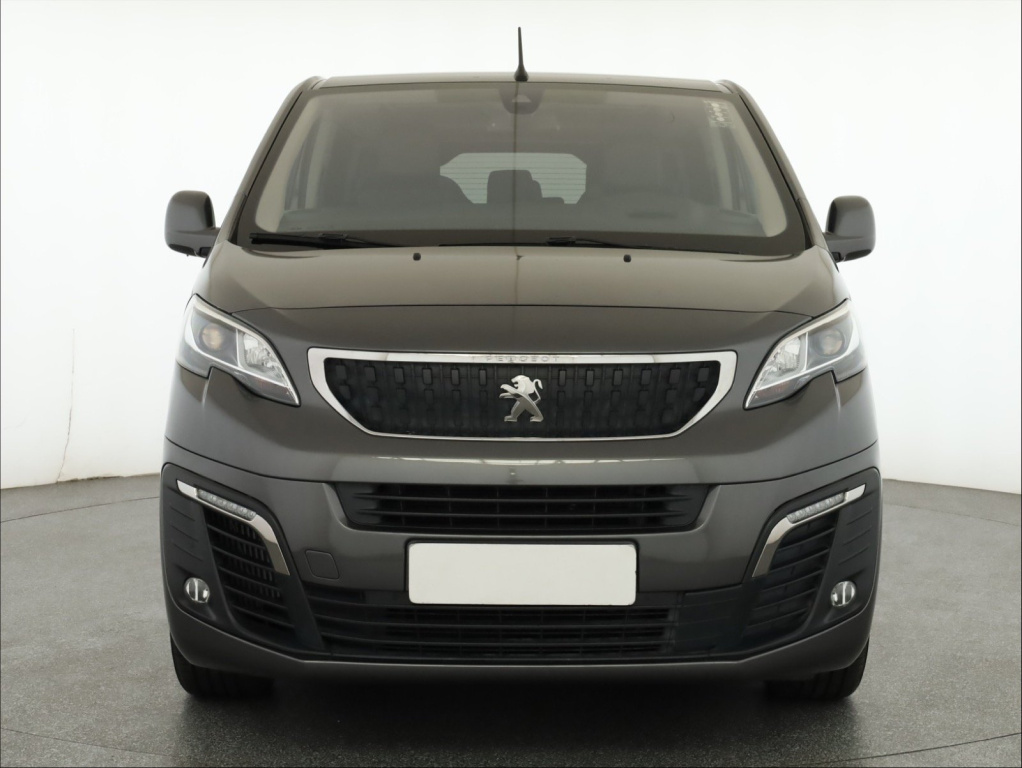 Peugeot Traveller