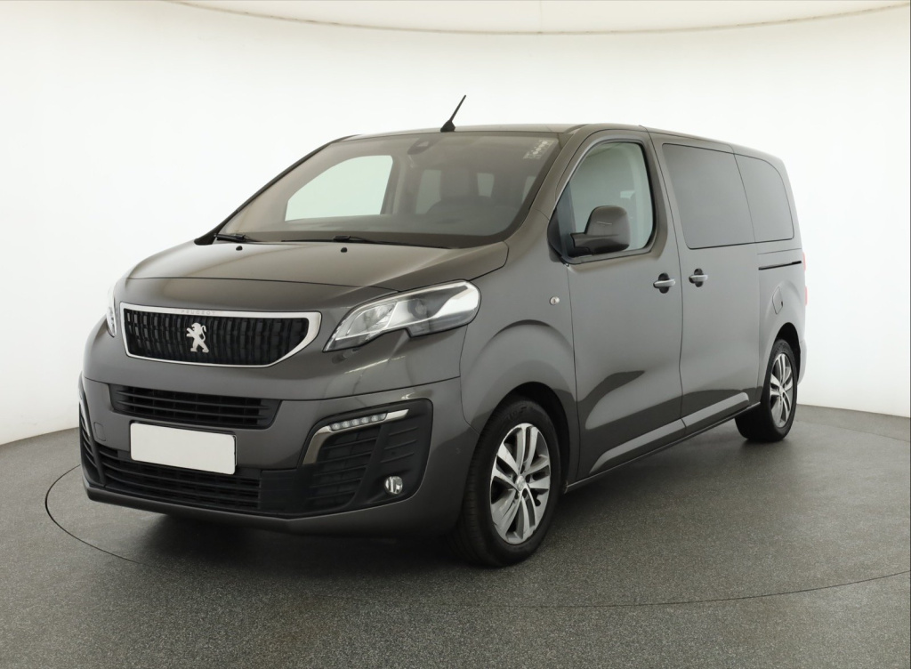 Peugeot Traveller