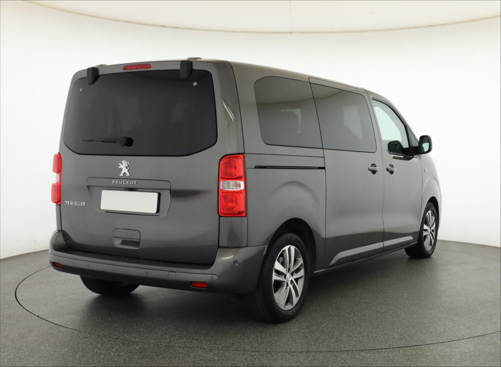 Peugeot Traveller