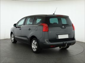 Peugeot 5008 - 2015