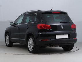 Volkswagen Tiguan - 2014
