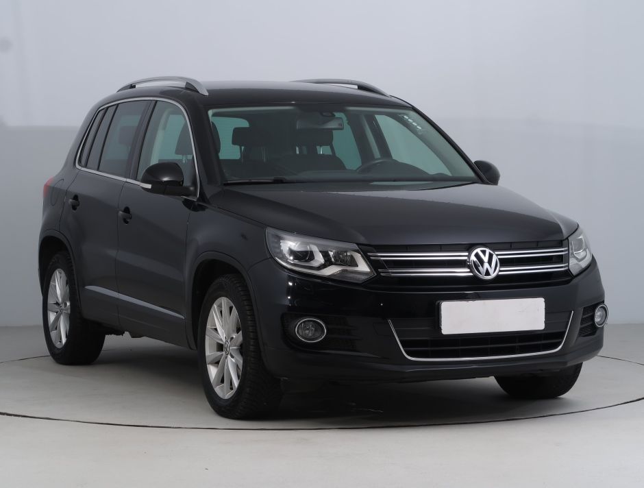 Volkswagen Tiguan - 2014