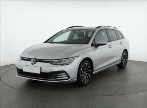 Volkswagen Golf - 2021