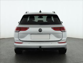 Volkswagen Golf - 2021