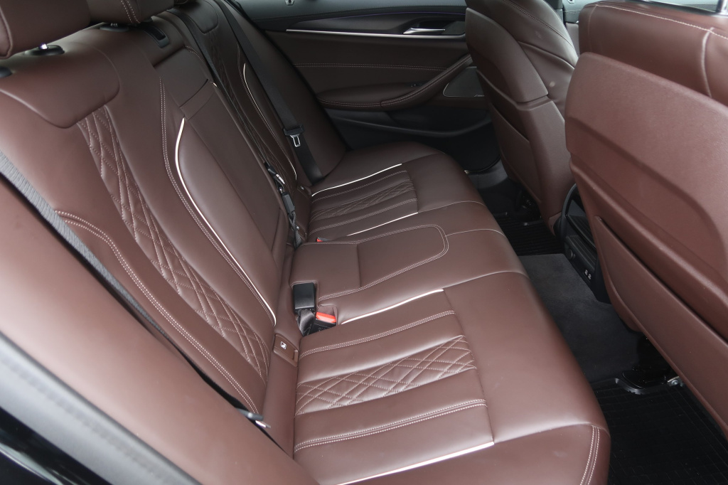 BMW 5