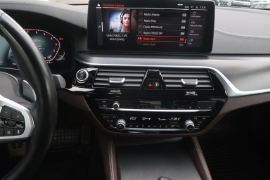 BMW 5 - 2021