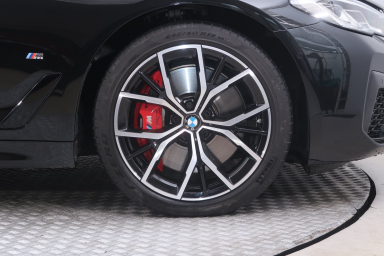 BMW 5 - 2021