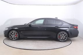 BMW 5 - 2021