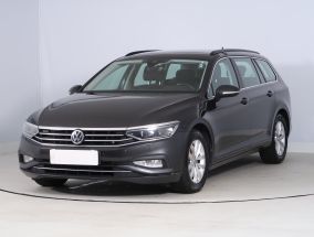 Volkswagen Passat - 2020