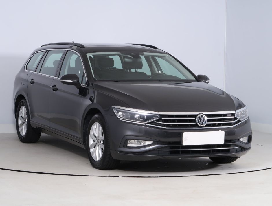 Volkswagen Passat - 2020