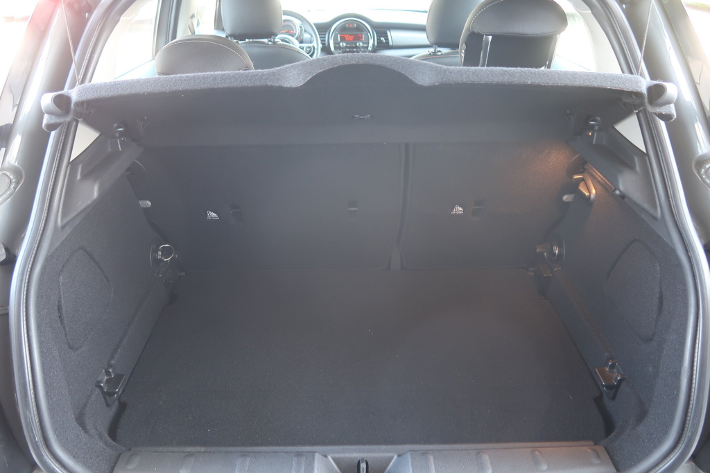 MINI 5-door