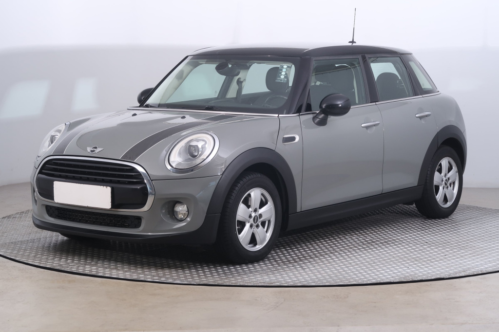 MINI 5-door