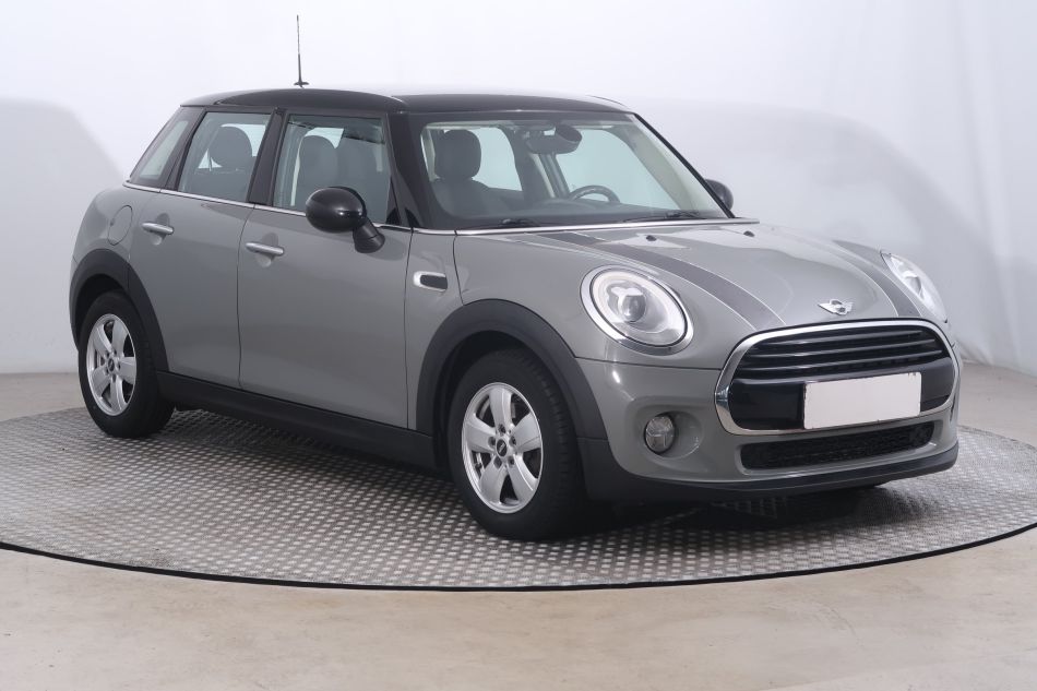 MINI 5-door - 2018