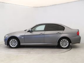 BMW 3 - 2009