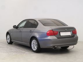 BMW 3 - 2009