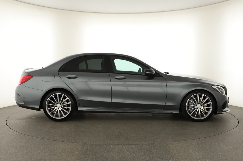 Mercedes-Benz C