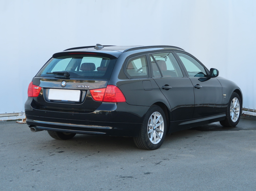 BMW 3