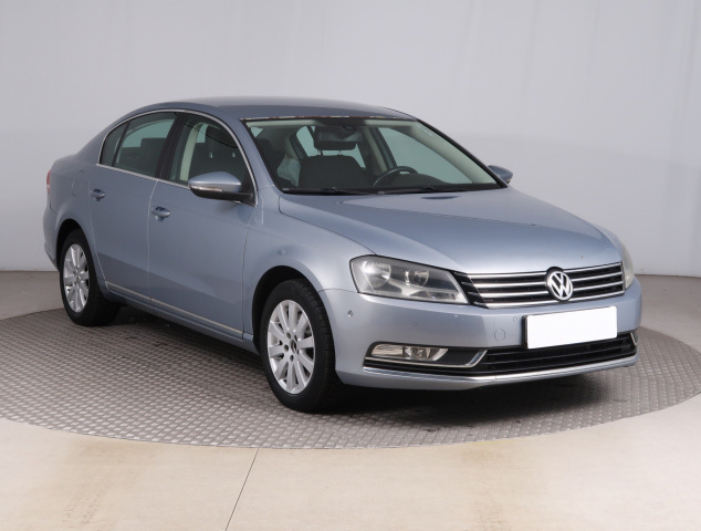 Volkswagen Passat 2011