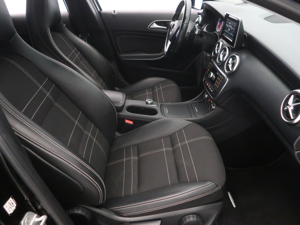 Mercedes-Benz A