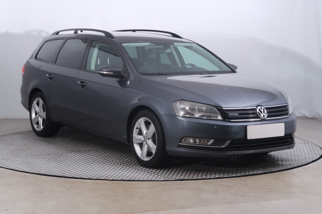 Volkswagen Passat 2011
