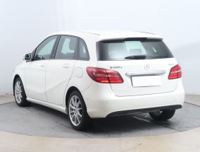 Mercedes-Benz B - 2016