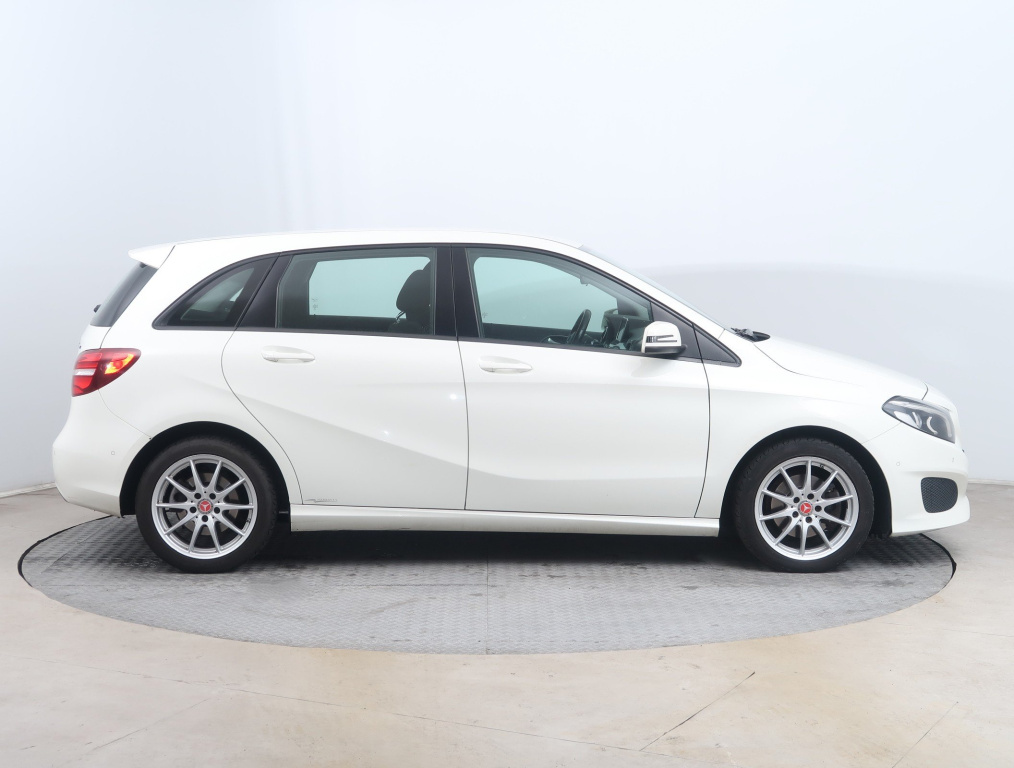 Mercedes-Benz B