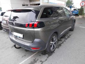 Peugeot 5008 - 2019