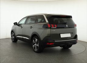 Peugeot 5008 - 2019