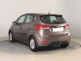 Hyundai ix20 - 2012