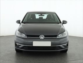 Volkswagen Golf - 2017