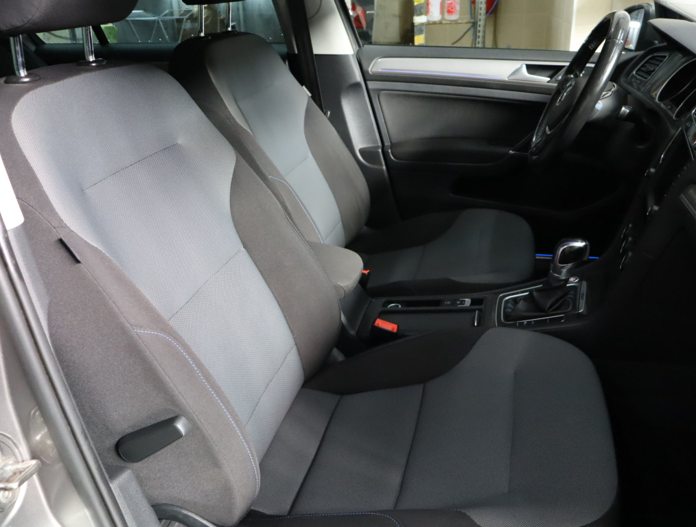 Volkswagen e-Golf