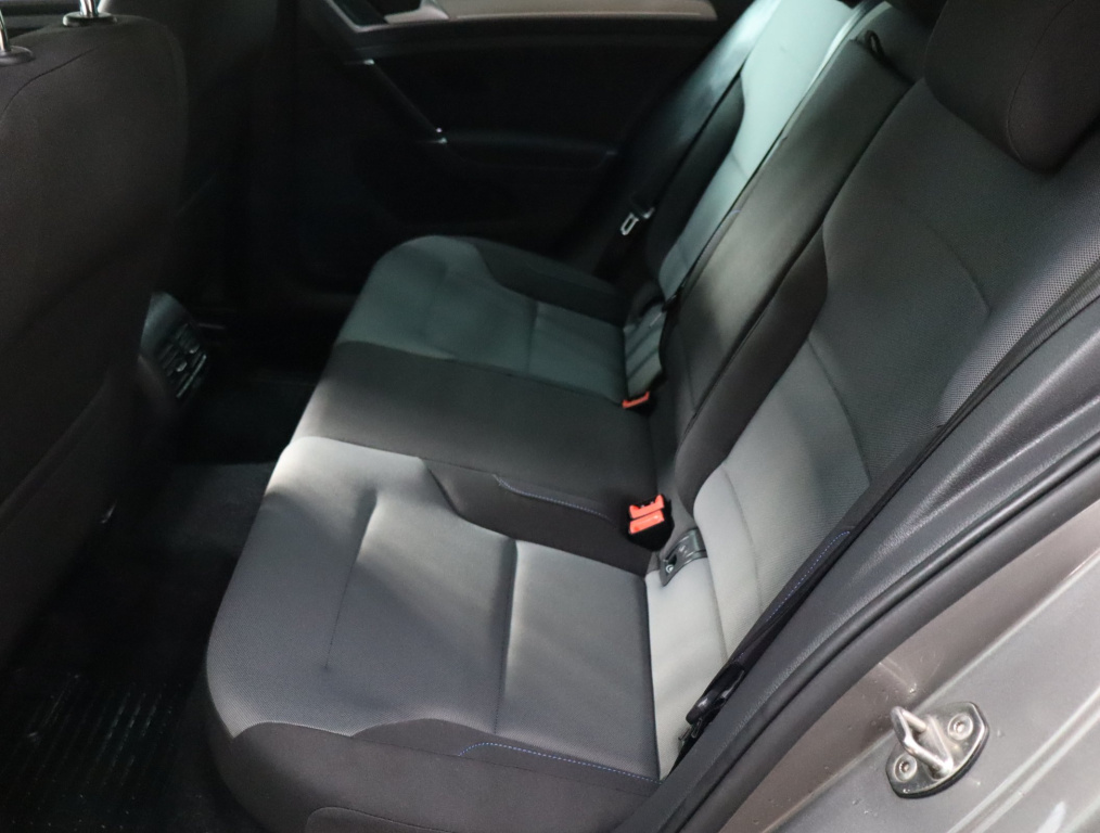 Volkswagen e-Golf