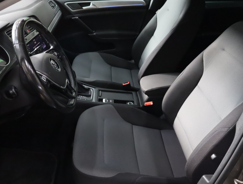 Volkswagen e-Golf