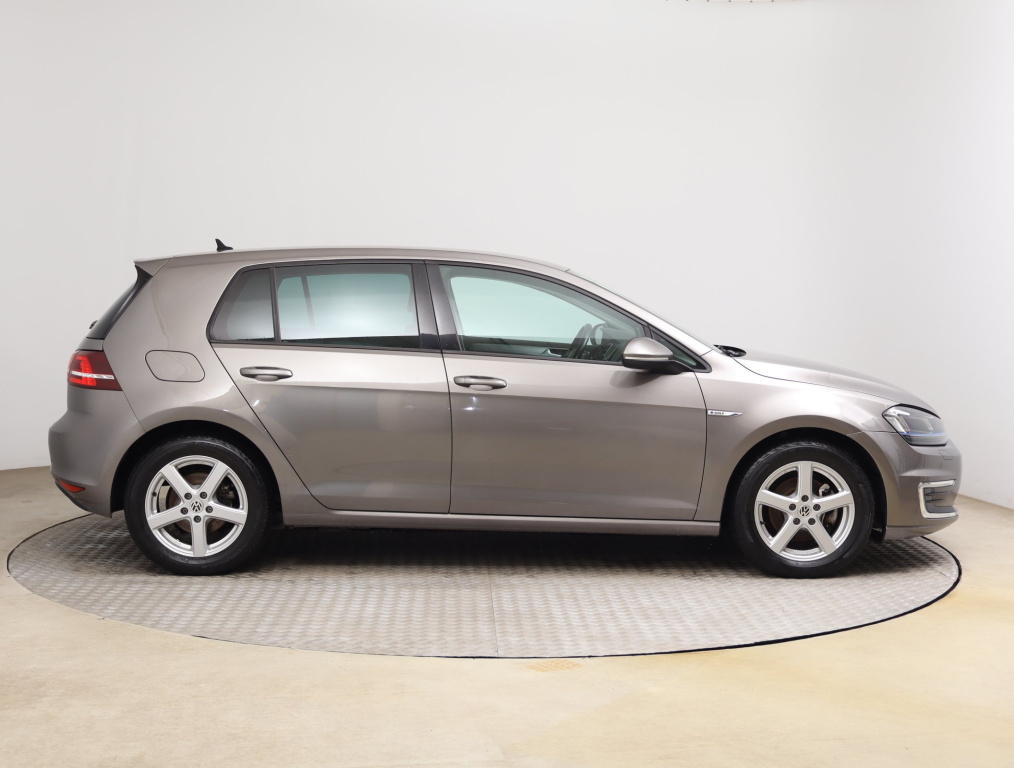 Volkswagen e-Golf