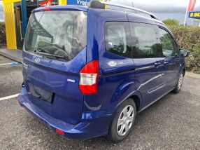 Ford Tourneo Courier - 2017