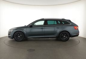 Skoda Superb - 2022