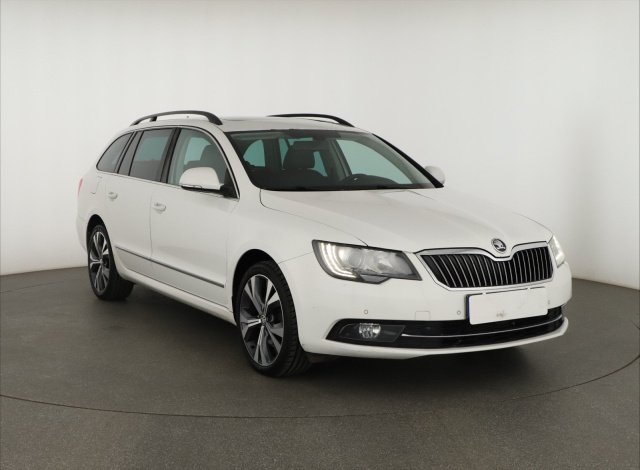 Škoda Superb 2014