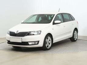 Skoda Rapid Spaceback - 2015