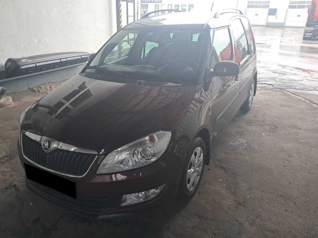 Škoda Roomster 2013