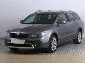 Skoda Superb - 2012